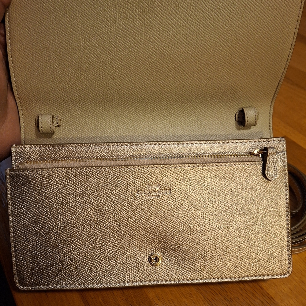 Coach Anna Foldover Clutch Crossbody NWT - Picture 5 of 16